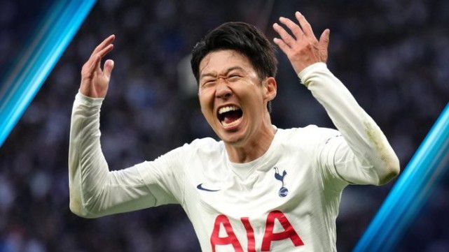 目前，吉达联合4胜1负积12分，位居小组第一。